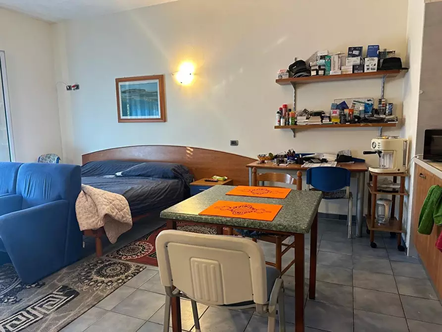 Immagine 22 di Appartamento in vendita  a Lizzanello