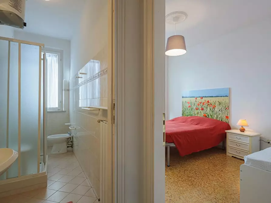 Immagine 26 di Terratetto in vendita  a Pisa