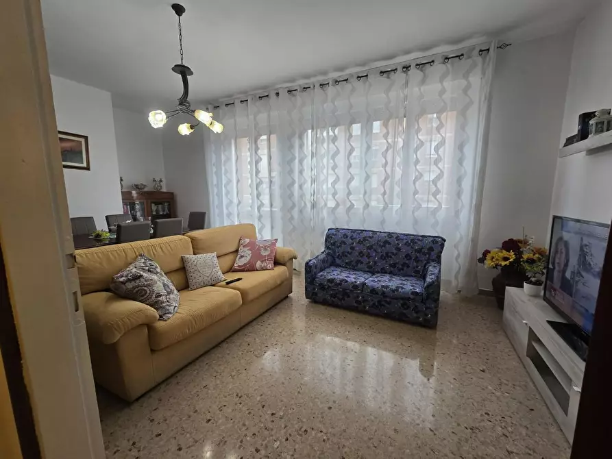 Immagine 6 di Appartamento in vendita  a Pontedera