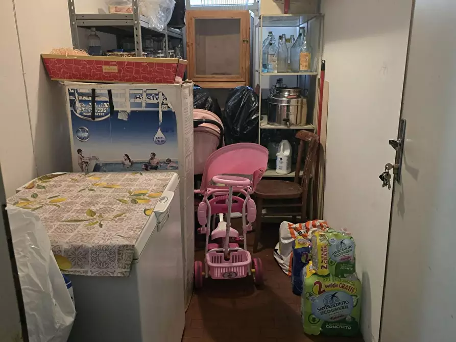 Immagine 26 di Appartamento in vendita  a Pontedera