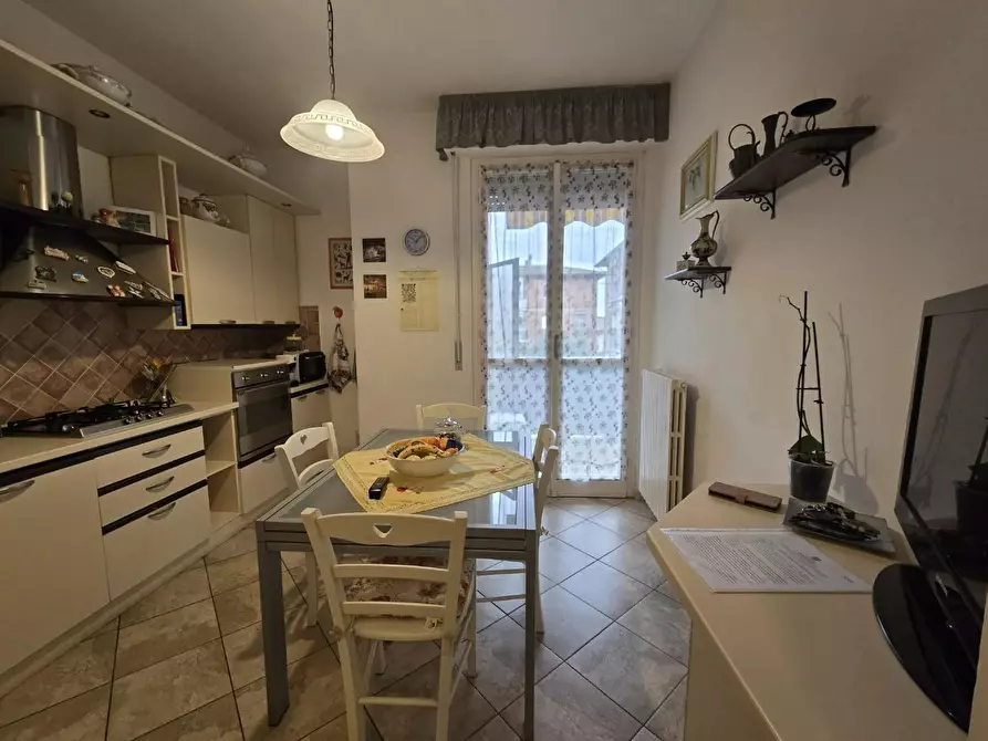 Immagine 8 di Appartamento in vendita  a Pontedera