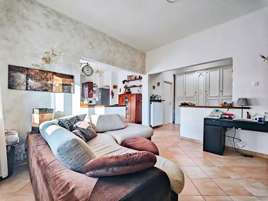 Immagine 3 di Appartamento in vendita  a Pisa