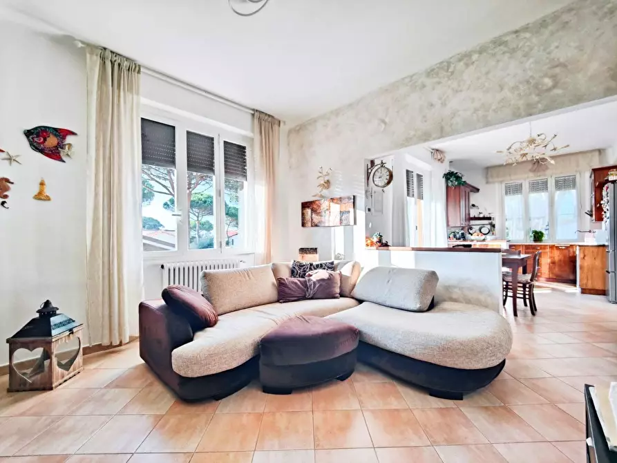 Immagine 2 di Appartamento in vendita  a Pisa