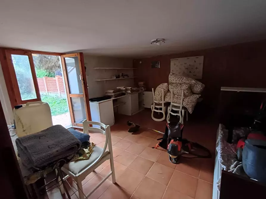 Immagine 11 di Villetta a schiera in vendita  a Empoli