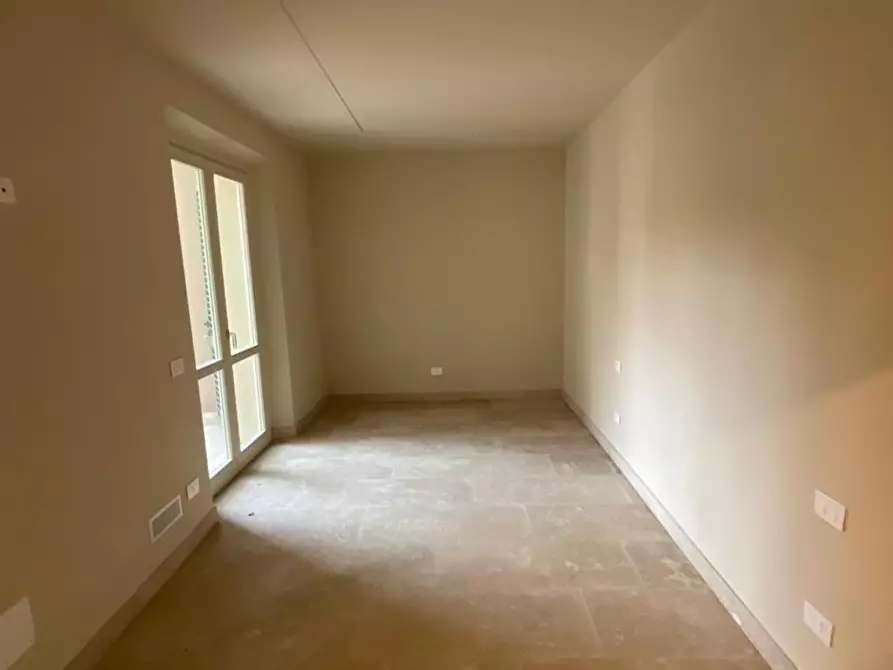 Immagine 21 di Immobile di prestigio in affitto  a Cascina