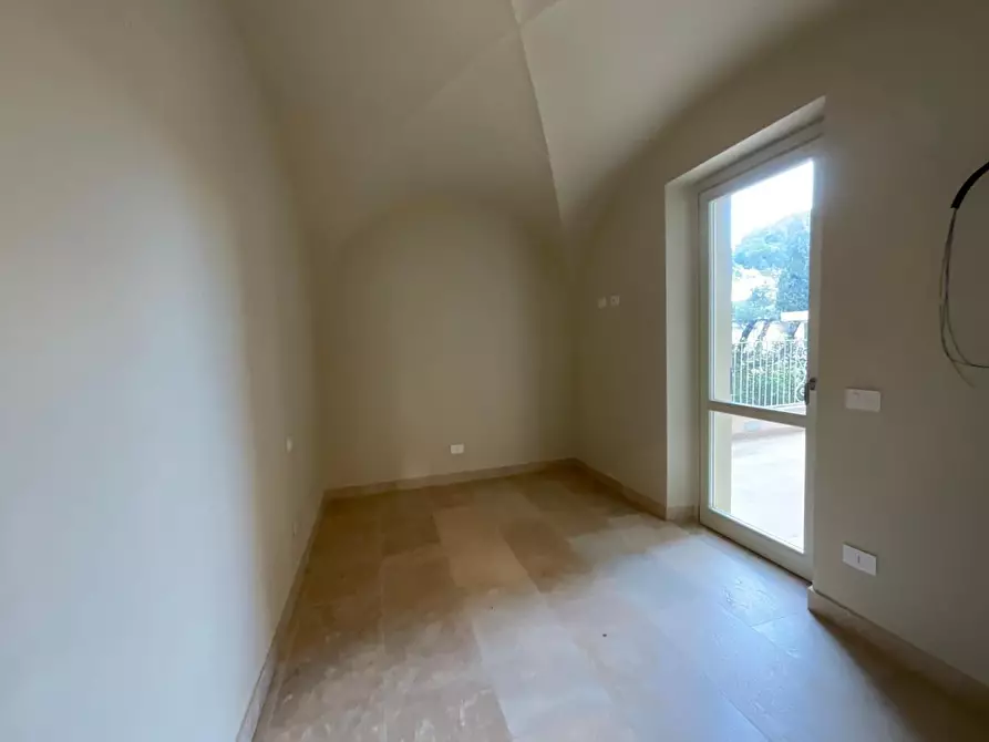 Immagine 20 di Immobile di prestigio in affitto  a Cascina