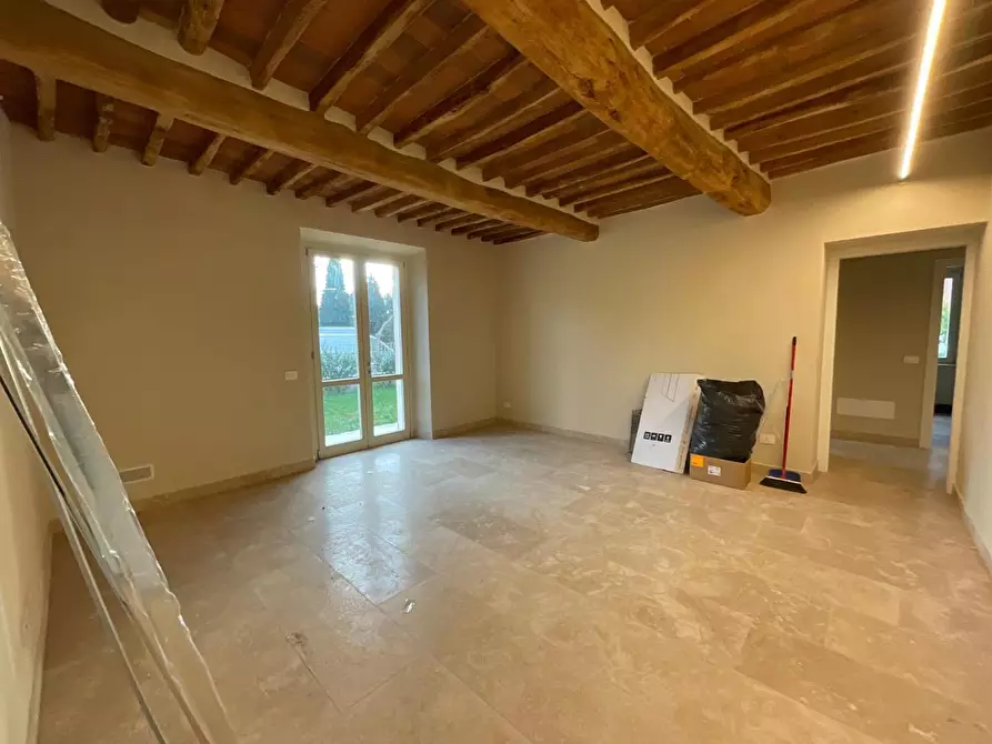 Immagine 12 di Immobile di prestigio in affitto  a Cascina