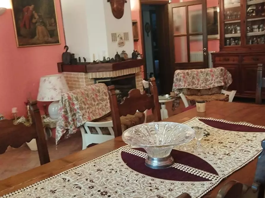 Immagine 12 di Villetta a schiera in vendita  a Cascina