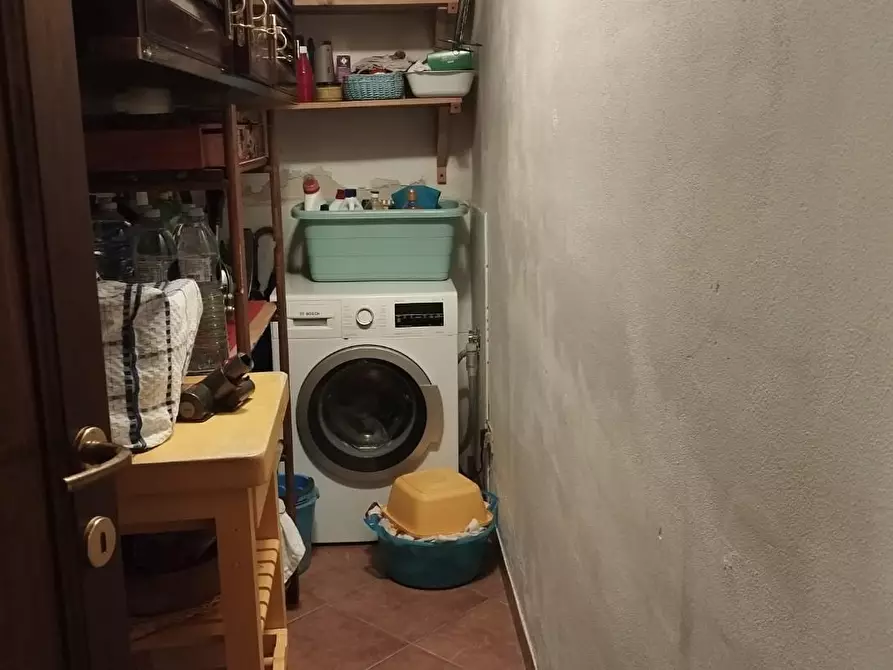 Immagine 9 di Villetta a schiera in vendita  a Cascina