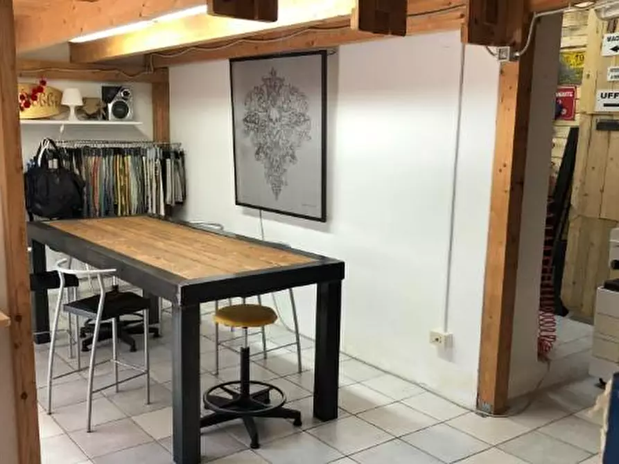 Immagine 18 di Appartamento in vendita  a Vinci