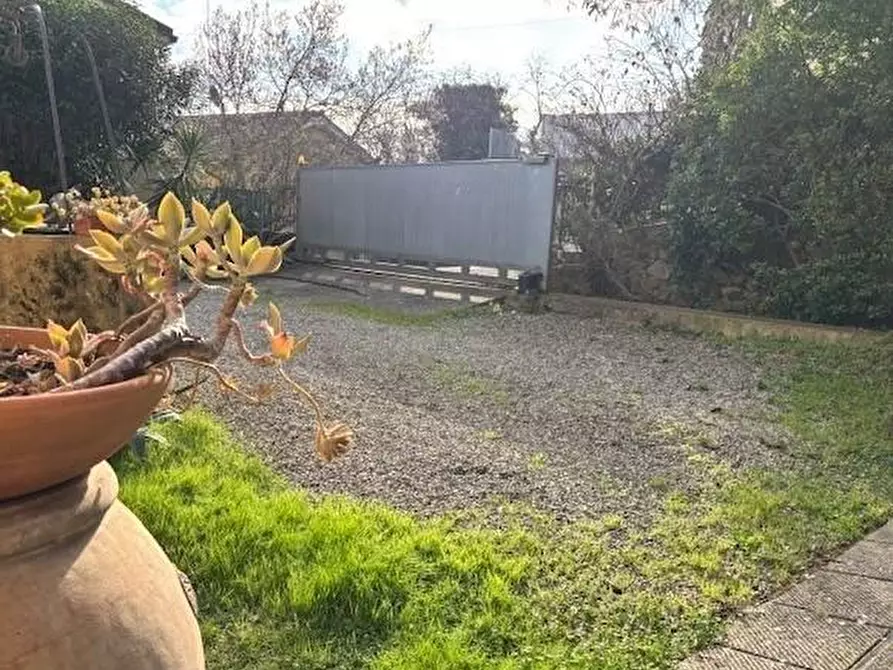 Immagine 20 di Appartamento in vendita  a Vinci