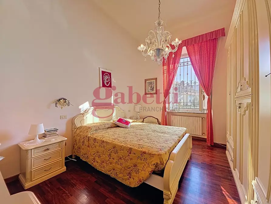 Immagine 11 di Casa bifamiliare in vendita  a San Giuliano Terme