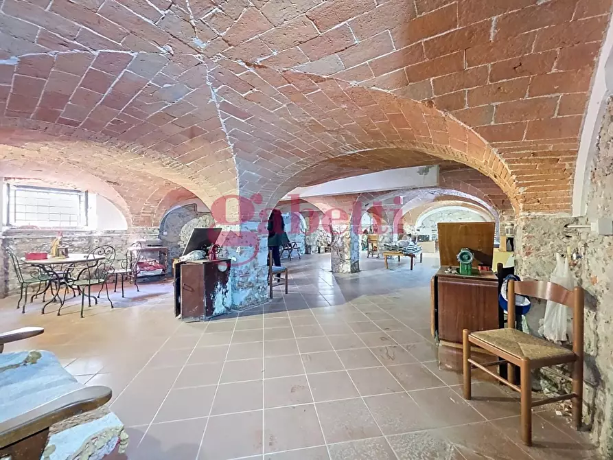 Immagine 35 di Casa bifamiliare in vendita  a San Giuliano Terme