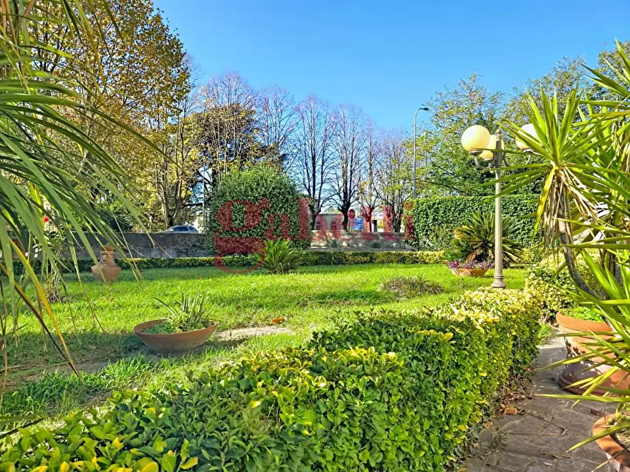 Immagine 28 di Casa bifamiliare in vendita  a San Giuliano Terme