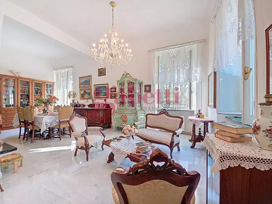 Immagine 2 di Casa bifamiliare in vendita  a San Giuliano Terme