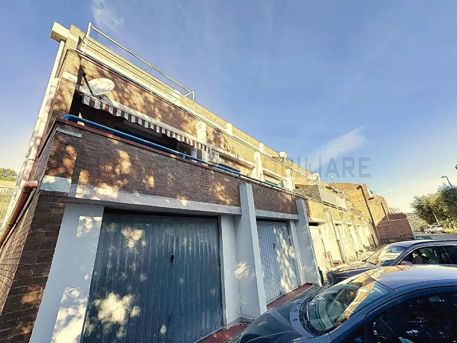 Immagine 32 di Appartamento in vendita  a Campiglia Marittima