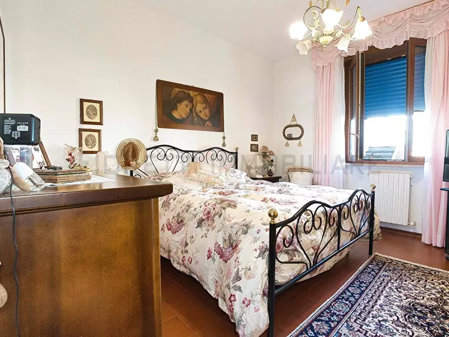 Immagine 18 di Appartamento in vendita  a Campiglia Marittima