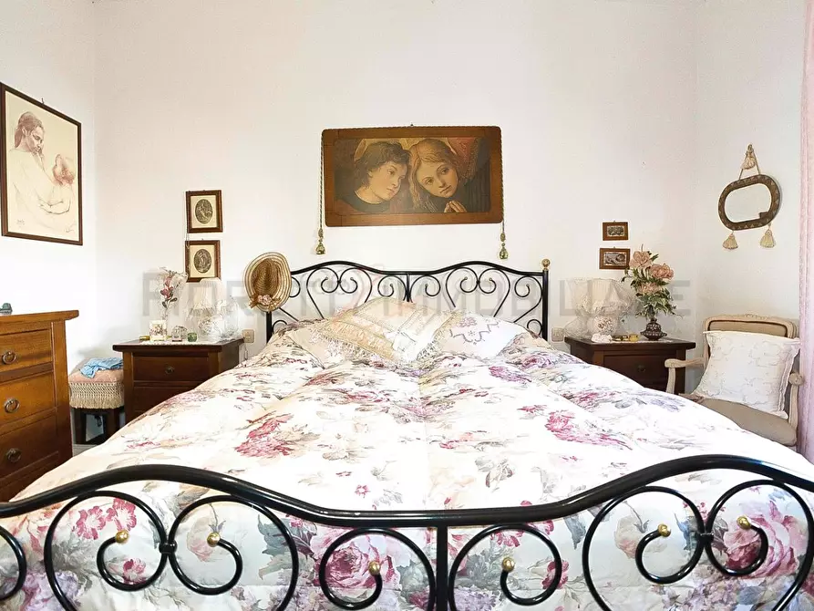 Immagine 16 di Appartamento in vendita  a Campiglia Marittima