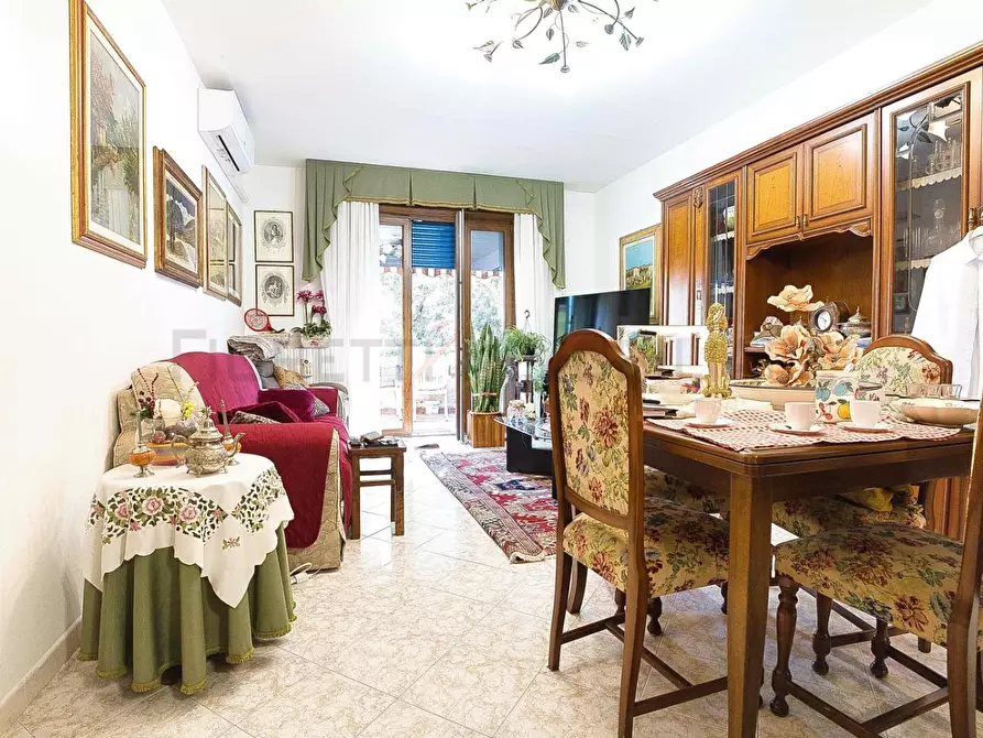 Immagine 8 di Appartamento in vendita  a Campiglia Marittima