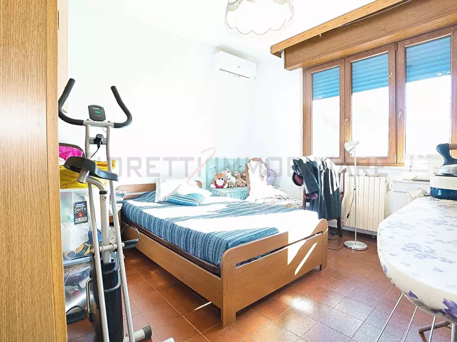 Immagine 20 di Appartamento in vendita  a Campiglia Marittima