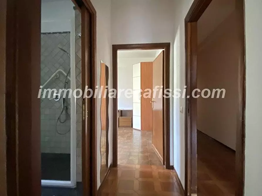 Immagine 11 di Appartamento in vendita  a Prato