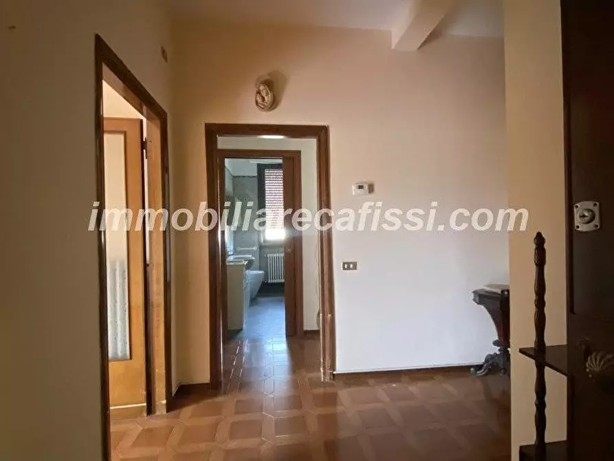 Immagine 1 di Appartamento in vendita  a Prato