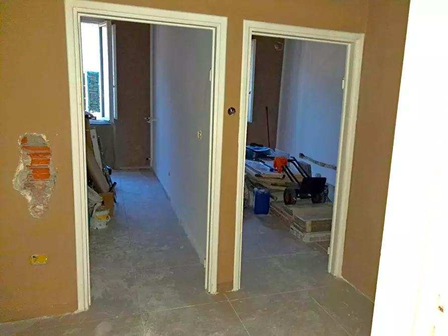 Immagine 15 di Appartamento in vendita  a Pontedera