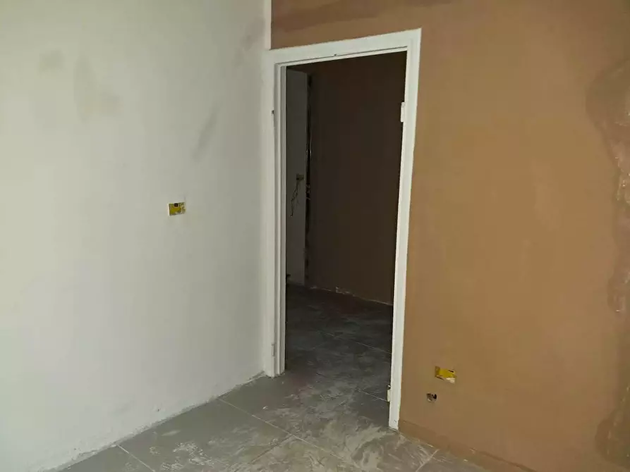 Immagine 11 di Appartamento in vendita  a Pontedera