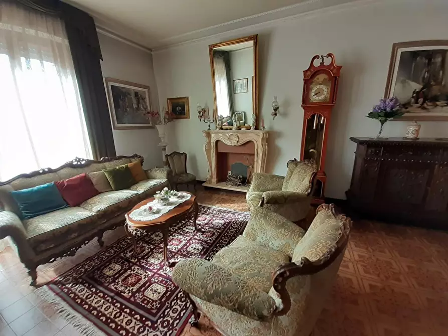 Immagine 2 di Appartamento in vendita  a Empoli