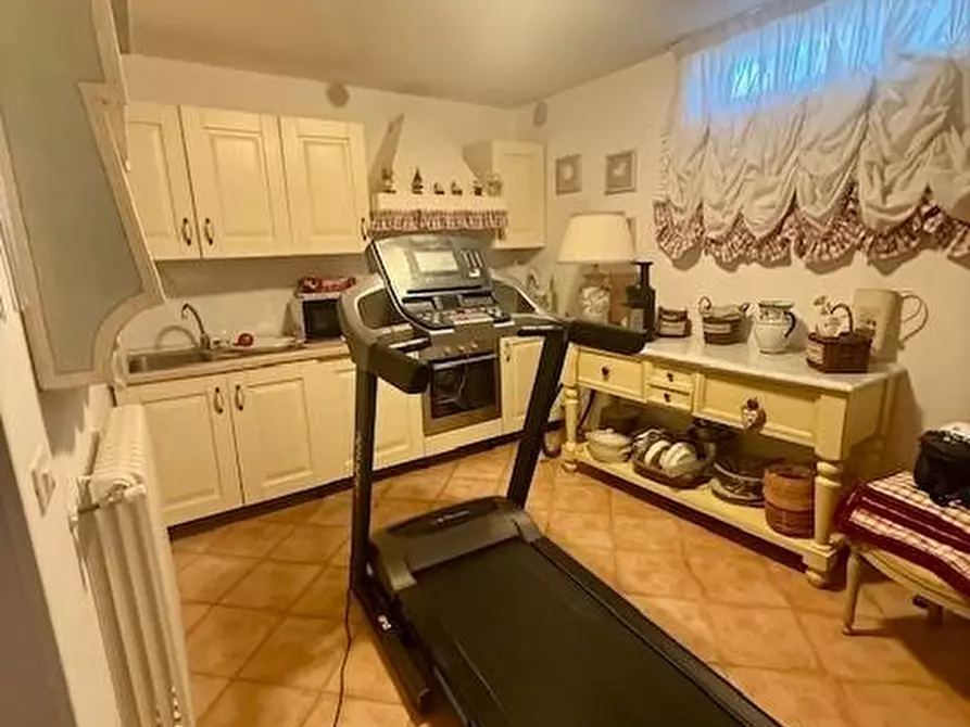 Immagine 20 di Villa in vendita  a Camaiore