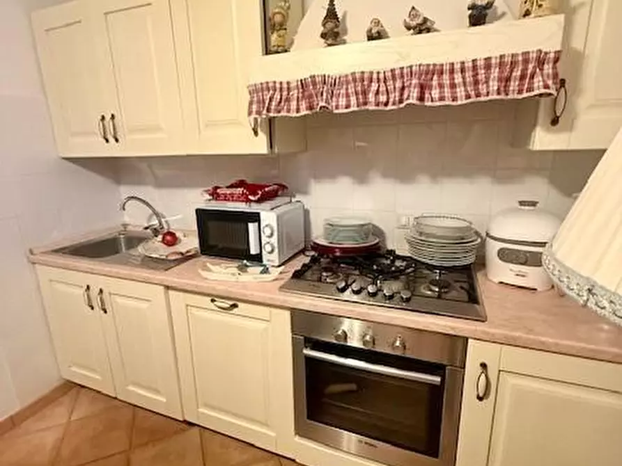 Immagine 40 di Villa in vendita  a Camaiore