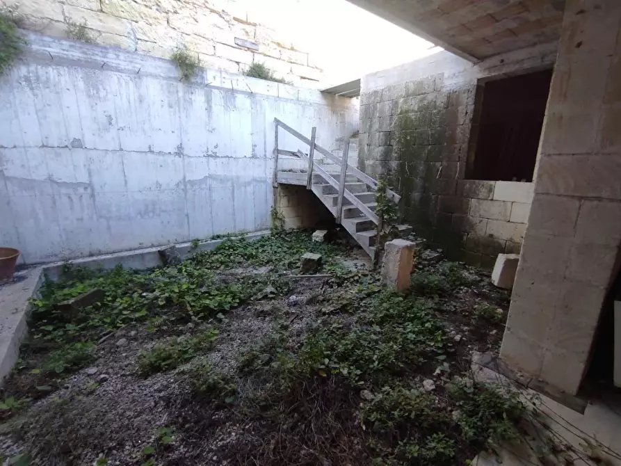 Immagine 7 di Terreno residenziale in vendita  a Lizzanello