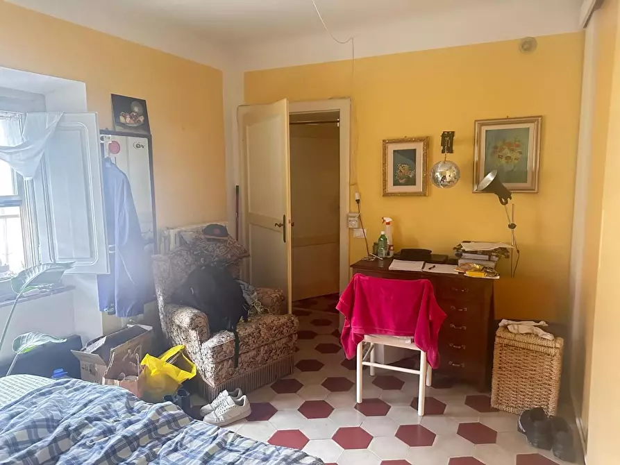 Immagine 24 di Appartamento in vendita  a Lucca