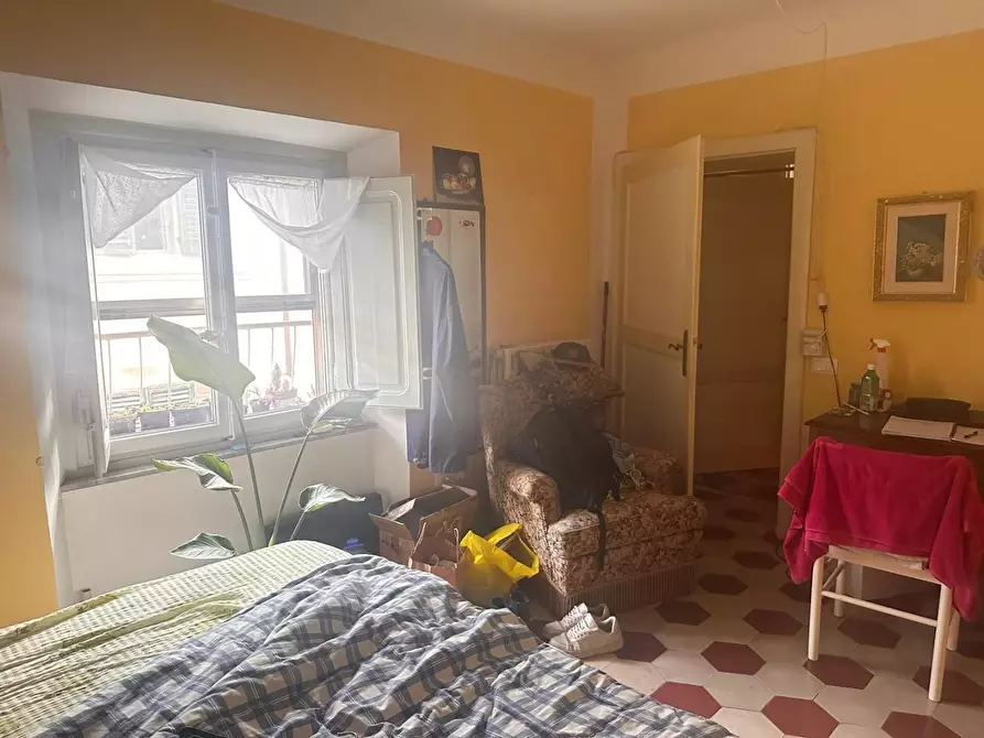 Immagine 3 di Appartamento in vendita  a Lucca