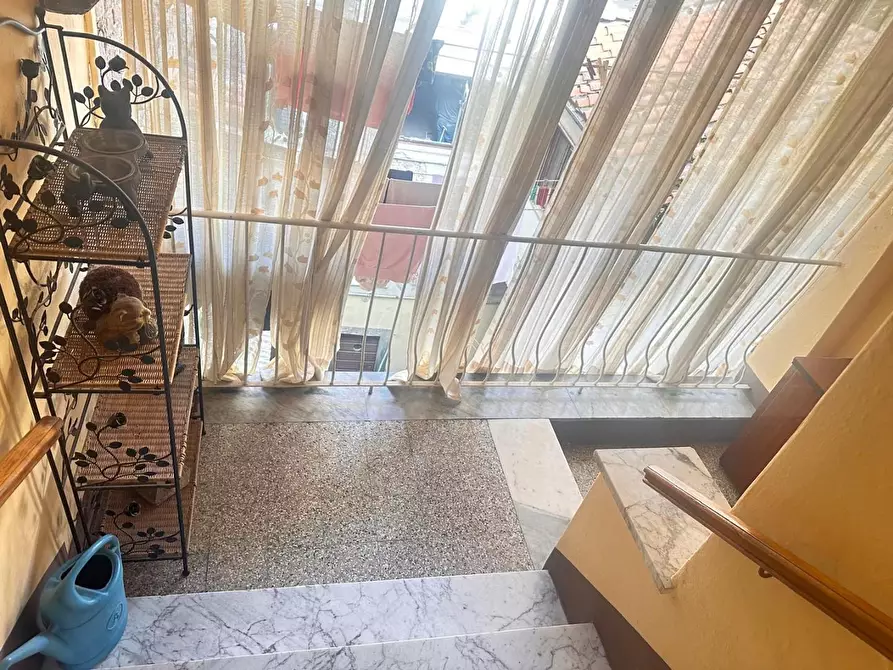 Immagine 28 di Appartamento in vendita  a Lucca