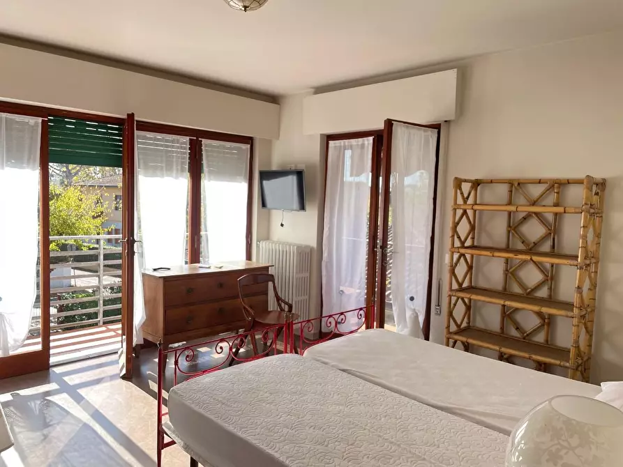 Immagine 27 di Villa in vendita  a Forte Dei Marmi