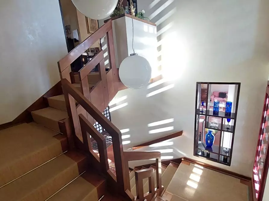 Immagine 13 di Villa in vendita  a Santa Croce Sull'arno