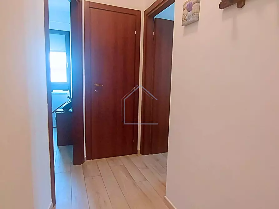 Immagine 14 di Appartamento in vendita  a Camaiore