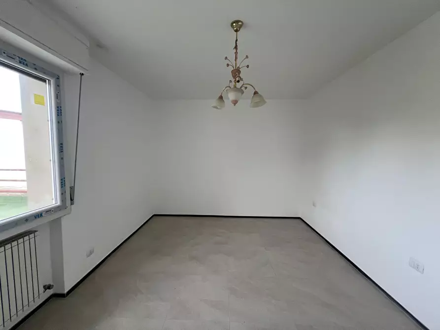 Immagine 20 di Appartamento in vendita  a Santa Croce Sull'arno