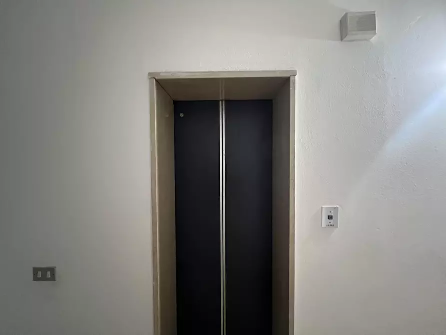 Immagine 31 di Appartamento in vendita  a Santa Croce Sull'arno