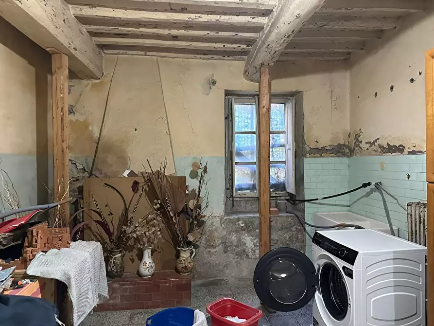 Immagine 27 di Attività artigianale in vendita  a Villa Basilica