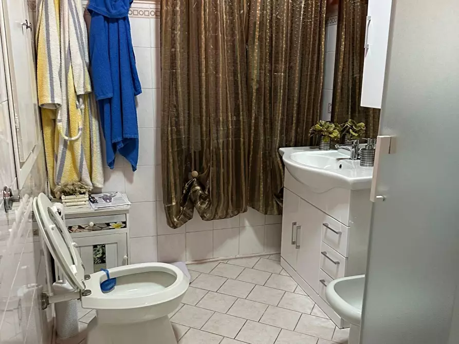 Immagine 20 di Attività artigianale in vendita  a Villa Basilica