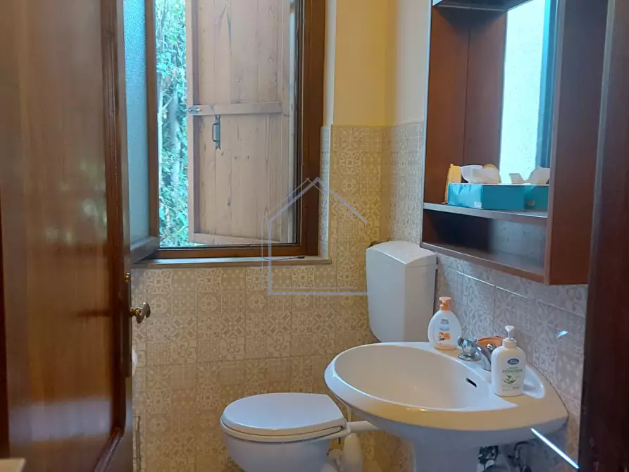 Immagine 6 di Casa bifamiliare in vendita  a Pietrasanta