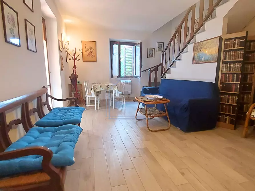 Immagine 9 di Casa bifamiliare in vendita  a Pietrasanta