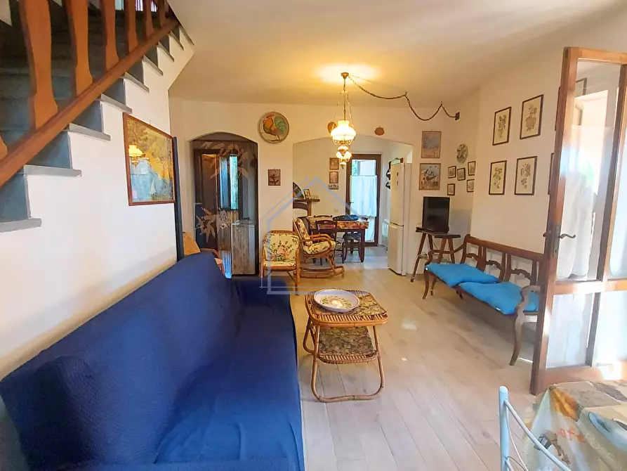 Immagine 8 di Casa bifamiliare in vendita  a Pietrasanta