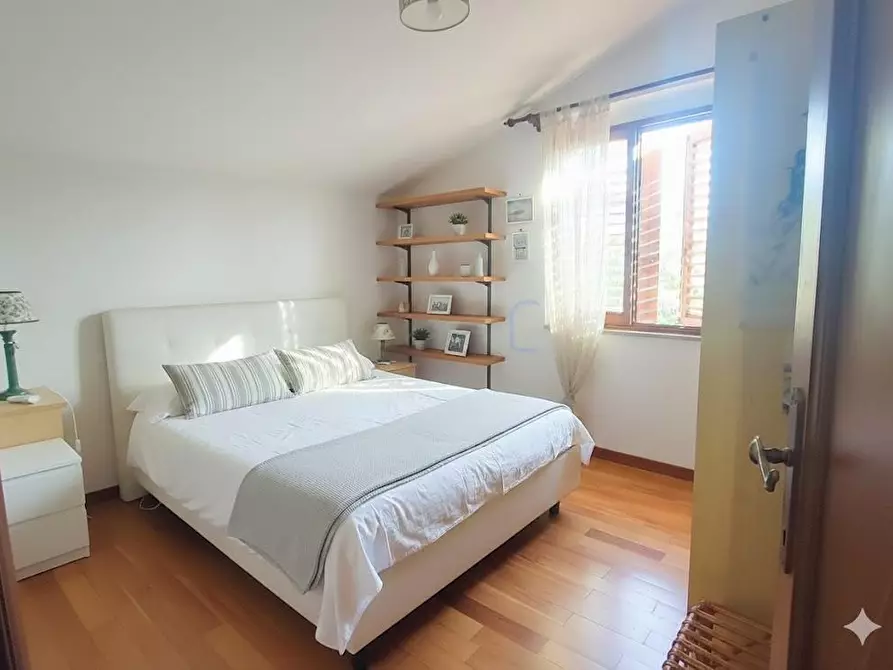 Immagine 32 di Casa bifamiliare in vendita  a Pietrasanta