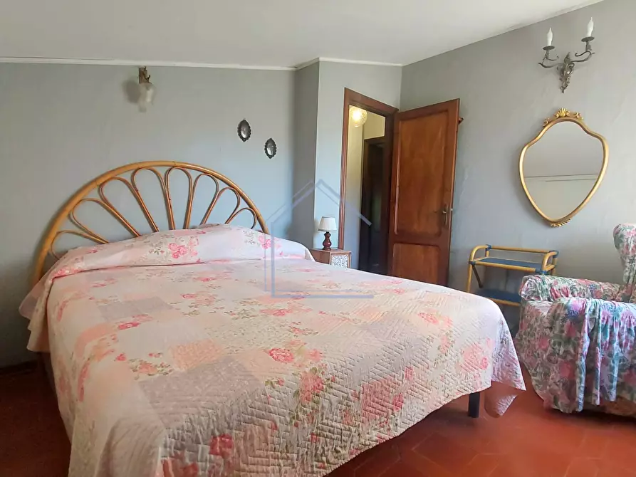Immagine 19 di Casa bifamiliare in vendita  a Pietrasanta