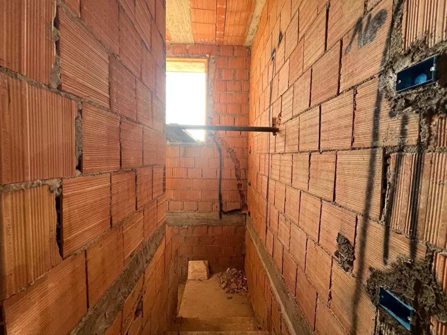 Immagine 32 di Villa in vendita  a Santa Maria A Monte