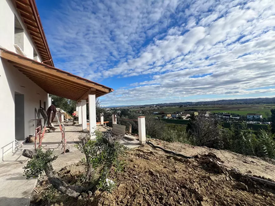 Immagine 8 di Villa in vendita  a Santa Maria A Monte