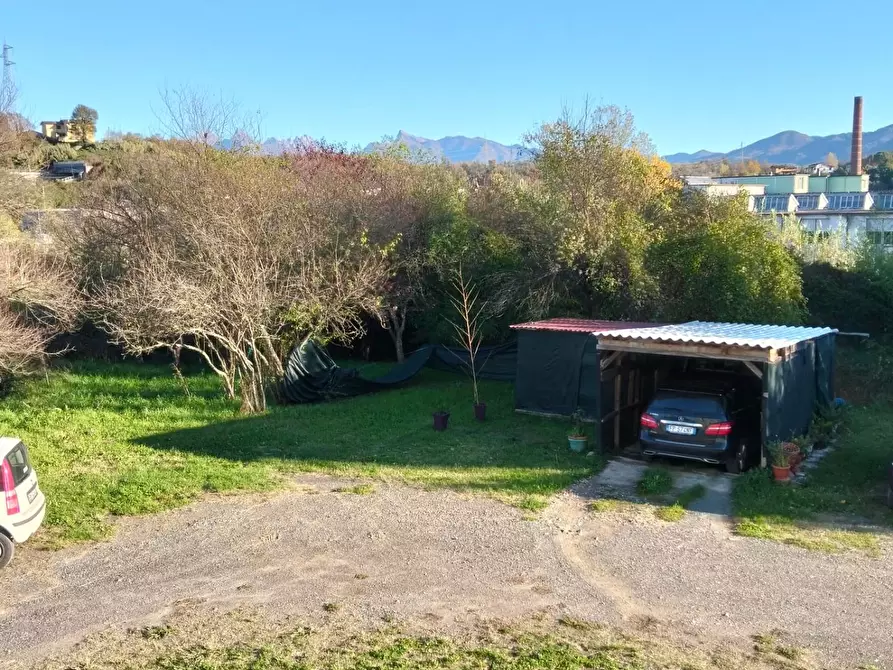 Immagine 11 di Appartamento in vendita  a Aulla